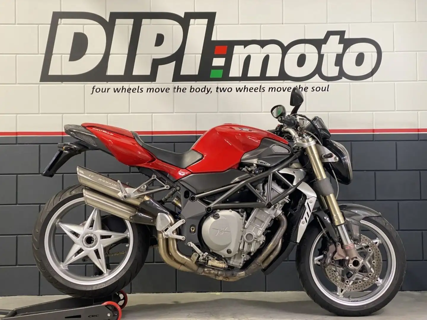 MV Agusta Brutale 750 Rouge - 2
