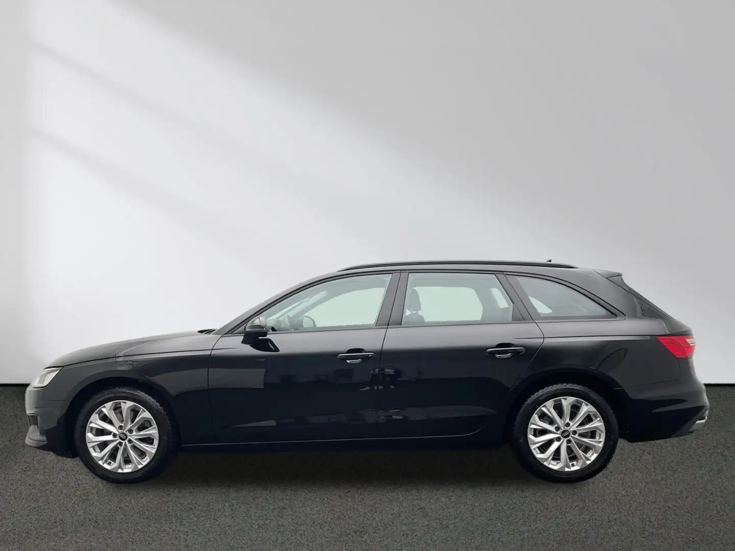 Audi A4 Avant 35 TFSI S tronic MMI Navi LED PDC Noir - 2