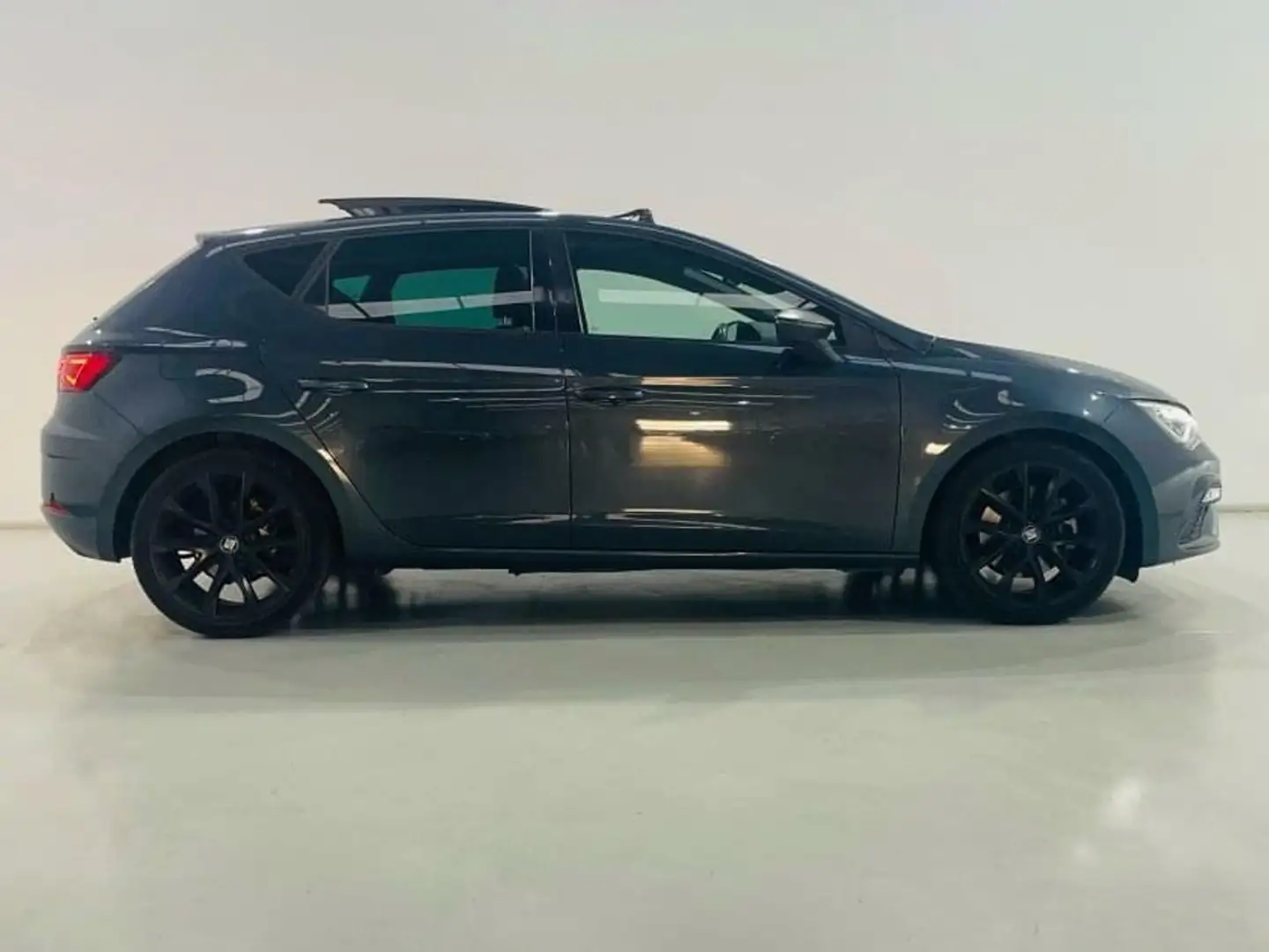 SEAT Leon 2.0TDI CR S&S FR Fast Edition Plus 150 Gris - 1