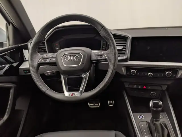 Audi A1 view 7