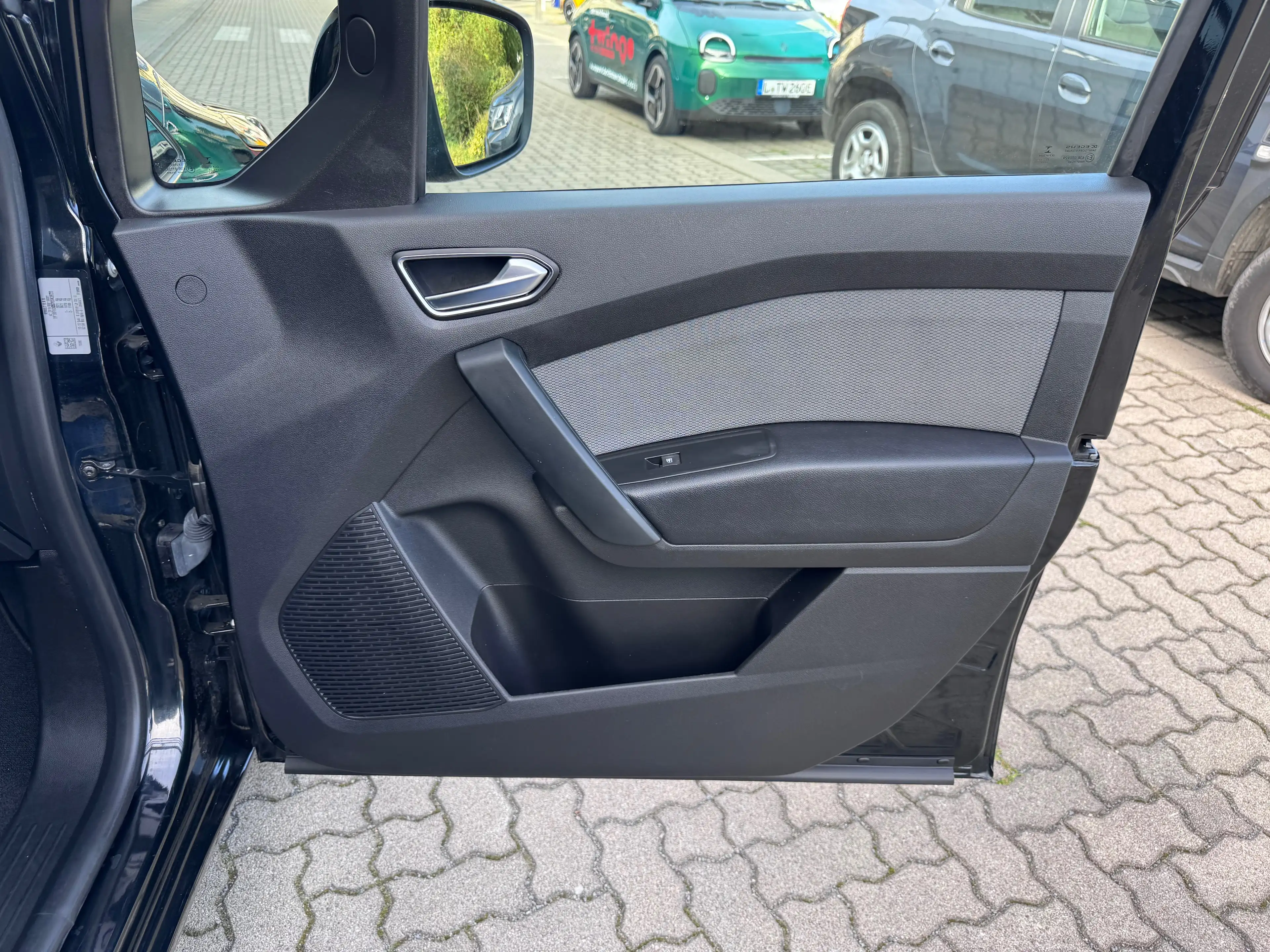 Renault Kangoo Techno TCe 130 Navi Kamera Sitzheizung — photo 10