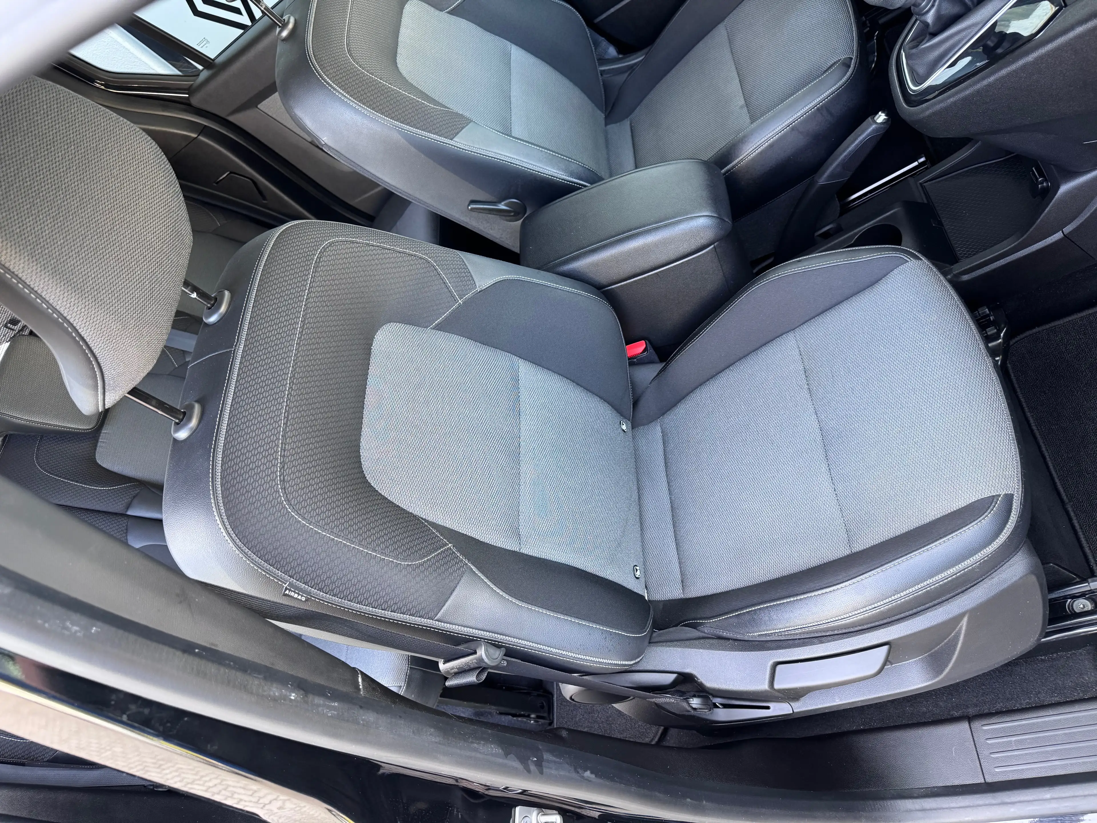 Renault Kangoo Techno TCe 130 Navi Kamera Sitzheizung — photo 9