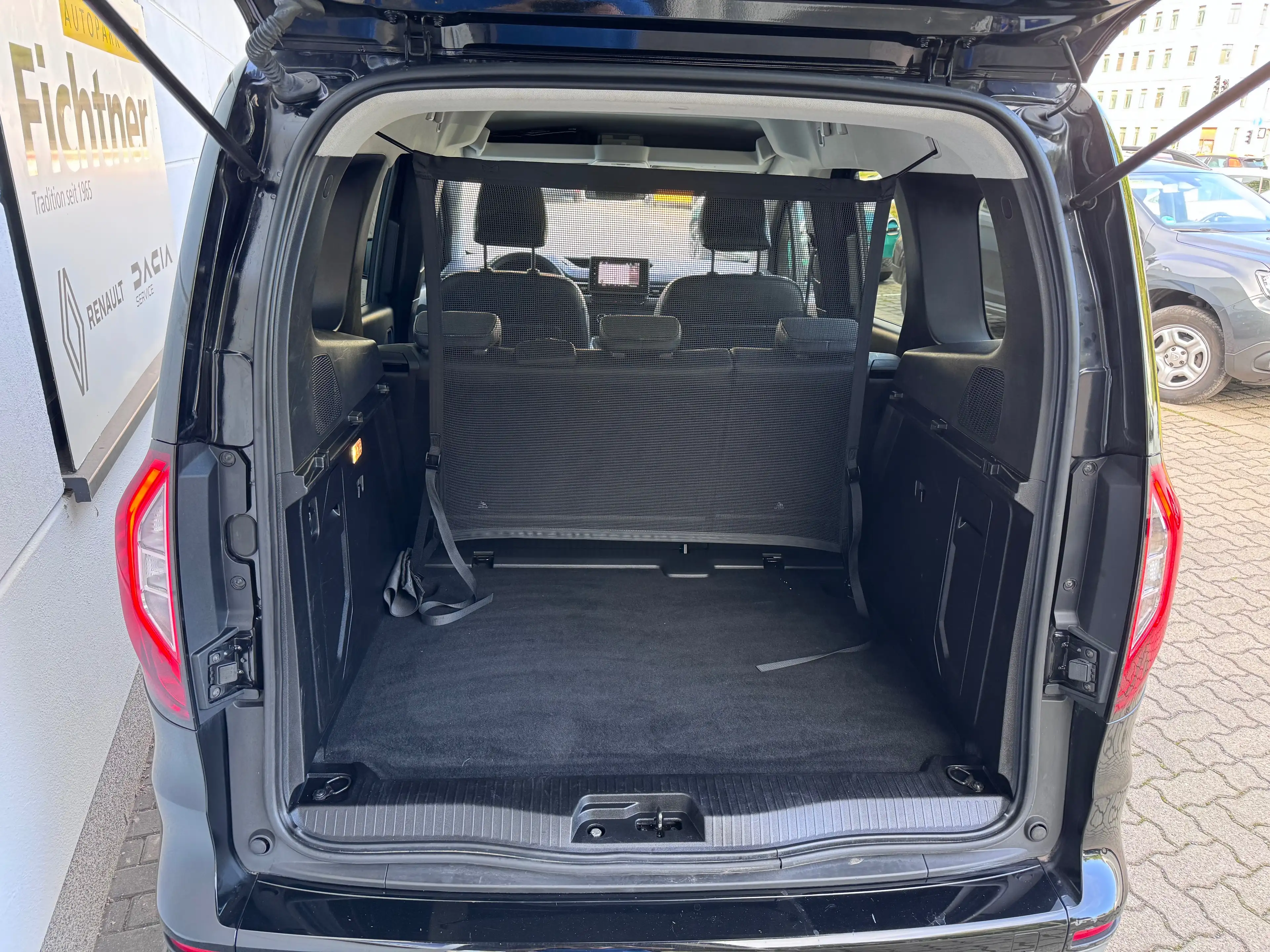 Renault Kangoo Techno TCe 130 Navi Kamera Sitzheizung — photo 15