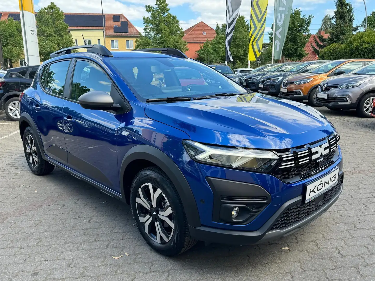 Dacia Sandero Stepway Expression+ TCe 100 ECO-G Blau - 2