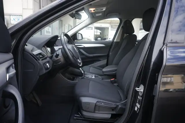 BMW X1 view 18