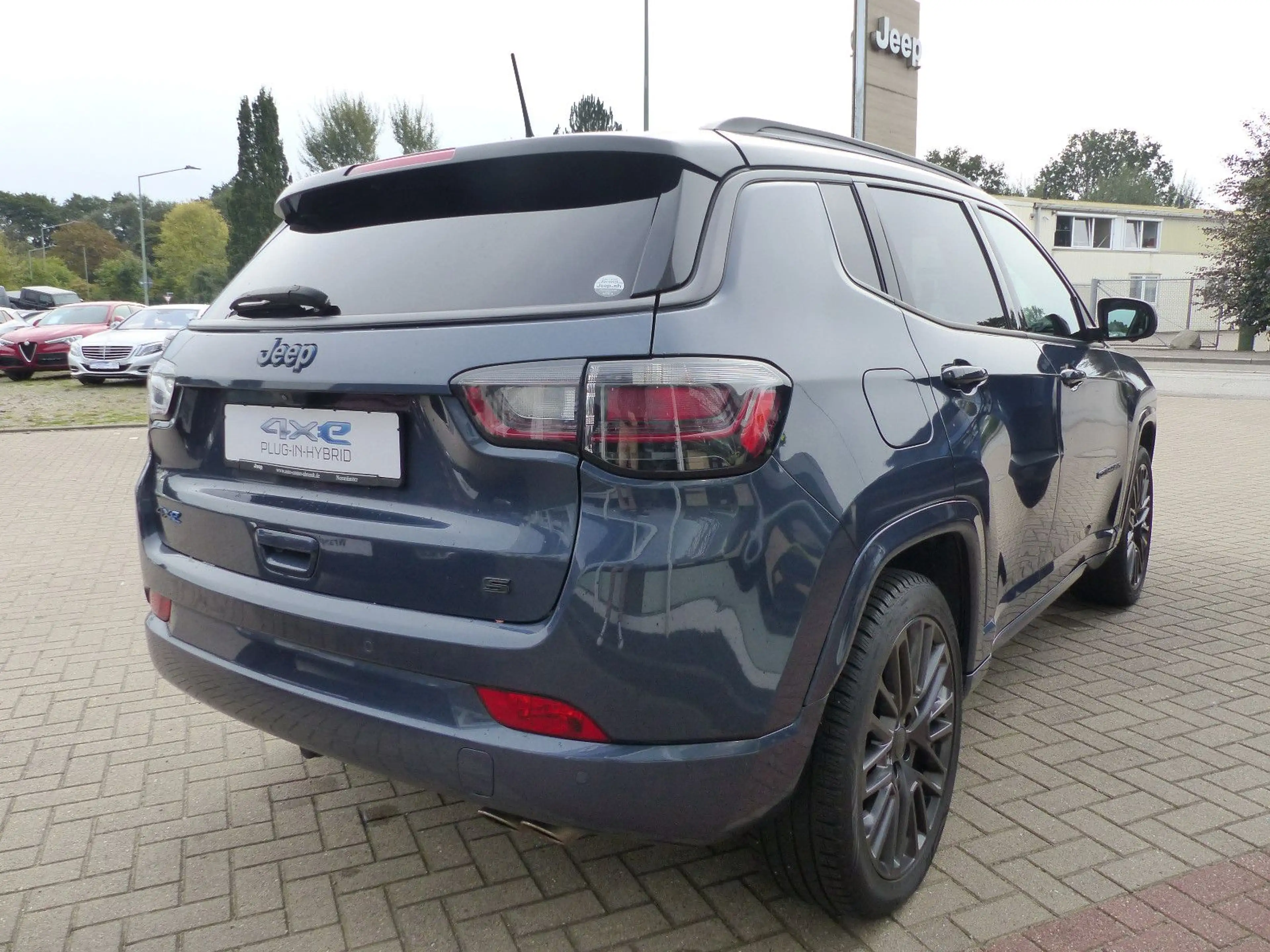Jeep Compass S PHEV LED Navi Leder AHK — photo 8