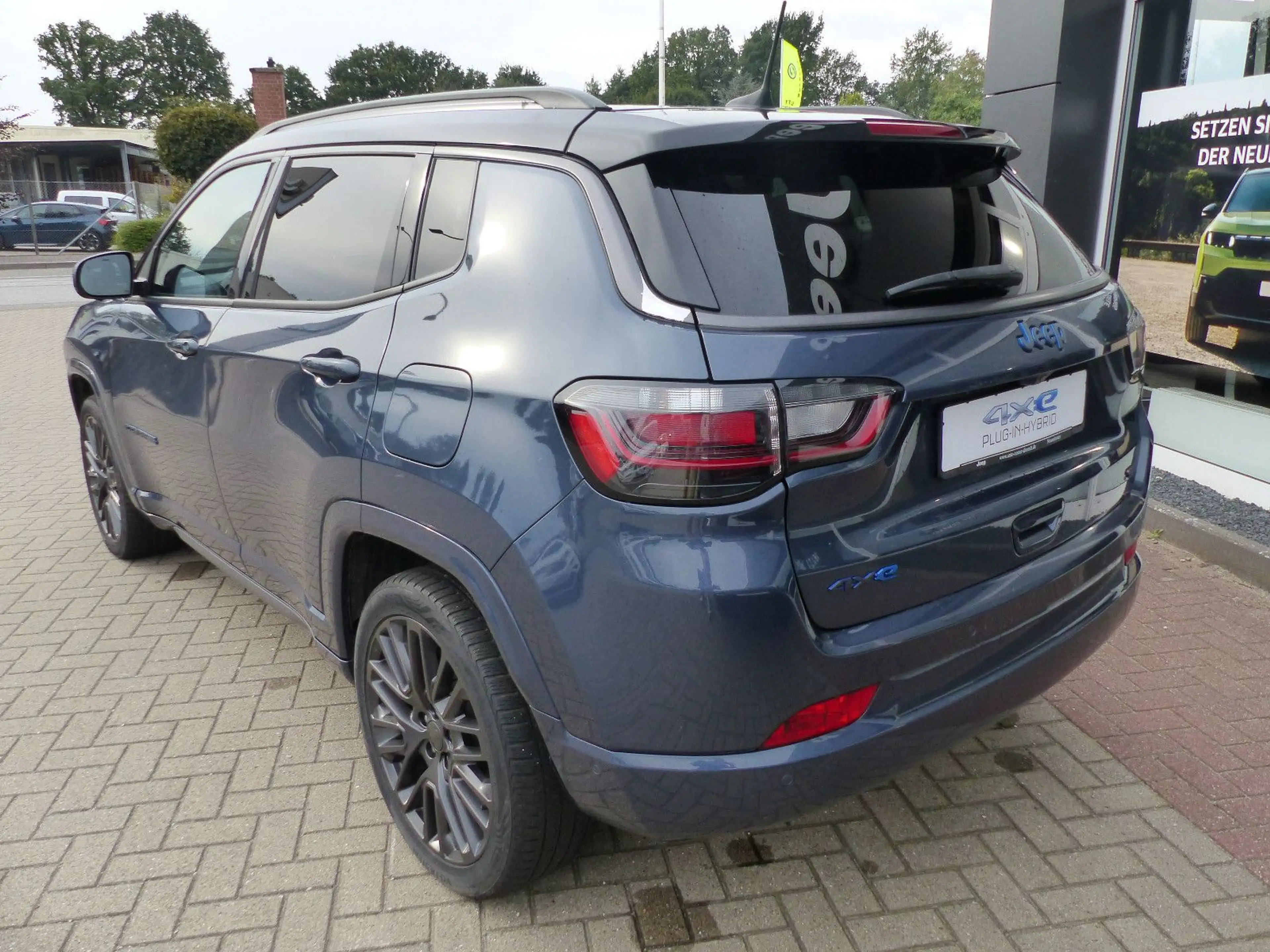 Jeep Compass S PHEV LED Navi Leder AHK — photo 6