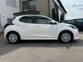Toyota Yaris 1.5 Hybrid AUT Comfort  ACC CARPLAY KAMERA Weiß - thumbnail 4