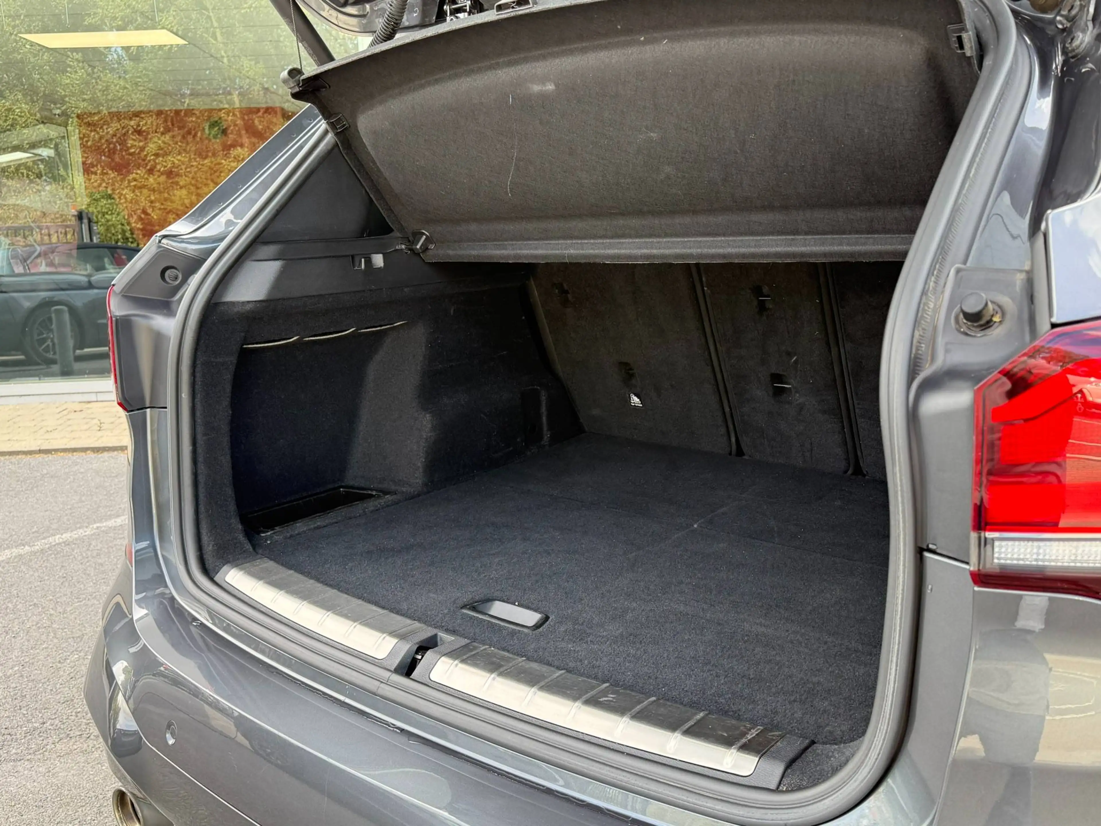 BMW X1 M PACK / PANO / TREKHAAK / NAVI / SFEERLICHT / — photo 15