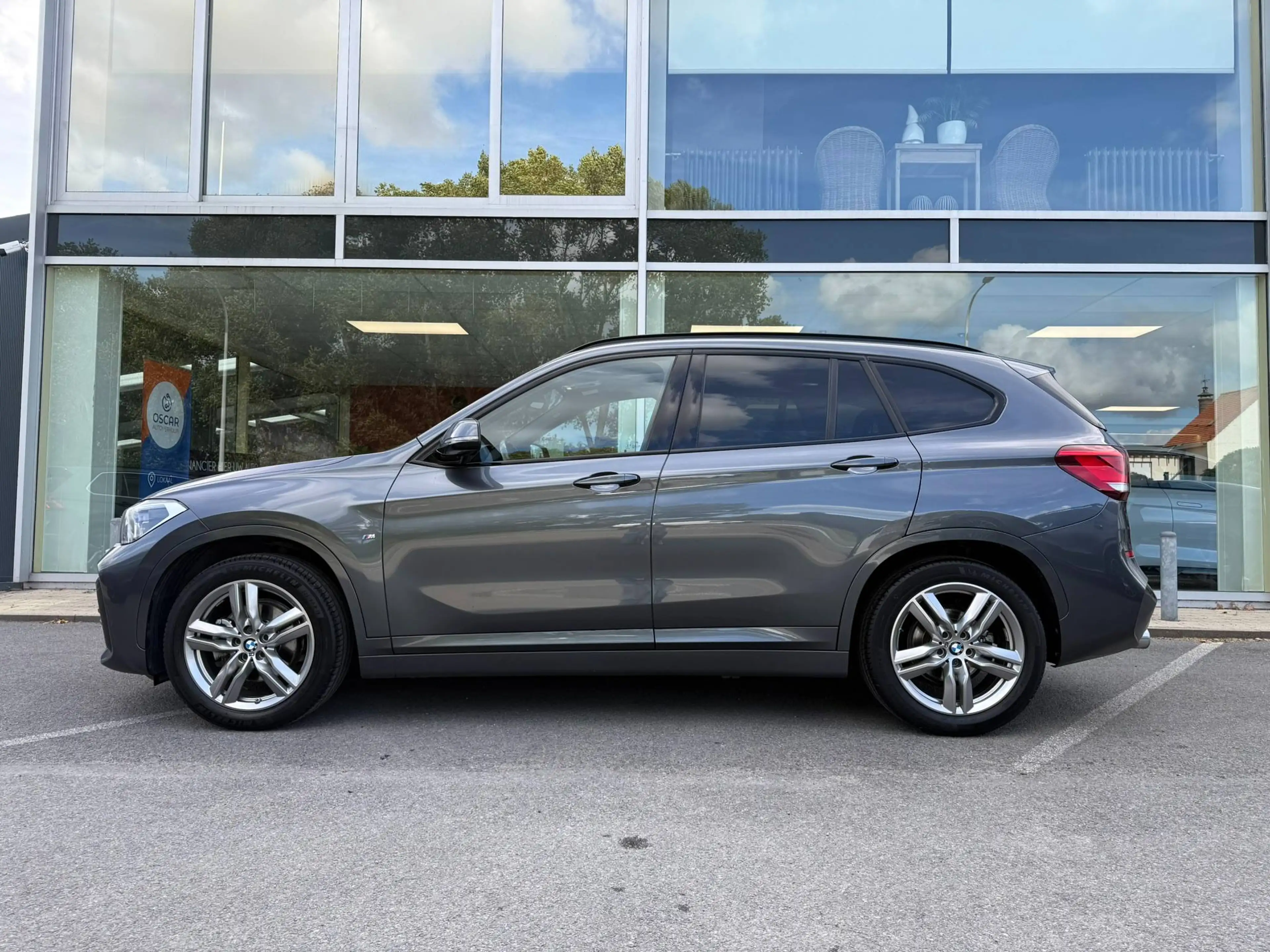 BMW X1 M PACK / PANO / TREKHAAK / NAVI / SFEERLICHT / — photo 4