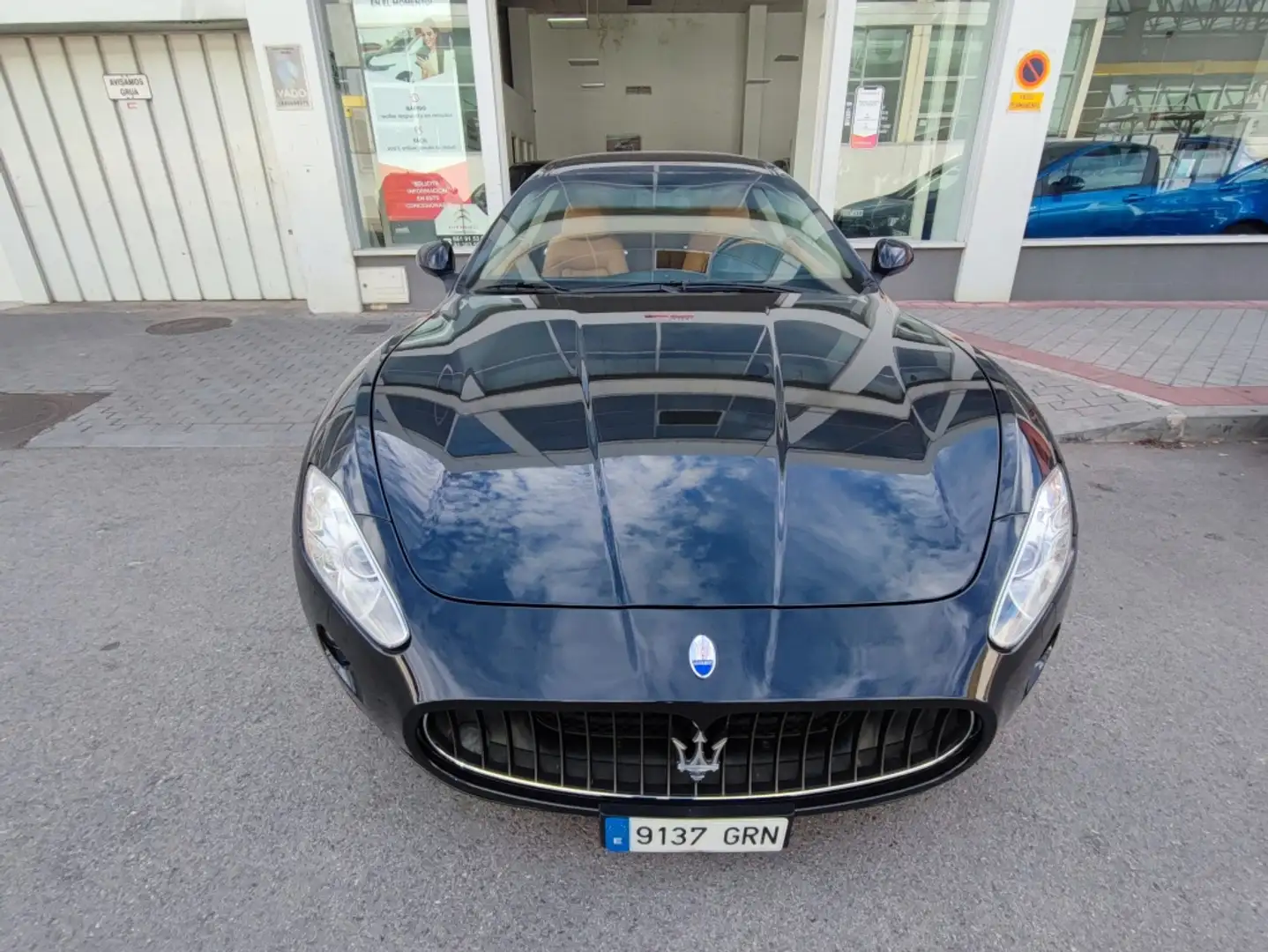 Maserati GranTurismo Aut. Schwarz - 2