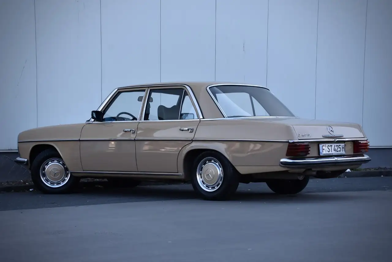 Mercedes-Benz 240 W115 240D Strich 8, foto 7