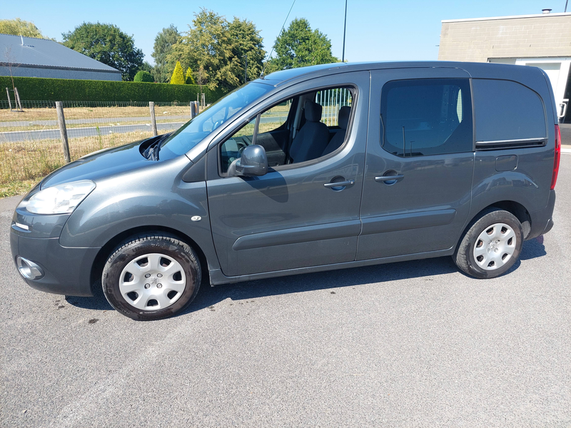 Peugeot Partner lichte vracht — photo 2