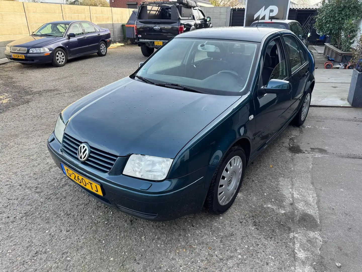 Volkswagen Bora 1.6-Automaat- Met onderhoudshistorie, Clima/Airco, Groen - 2