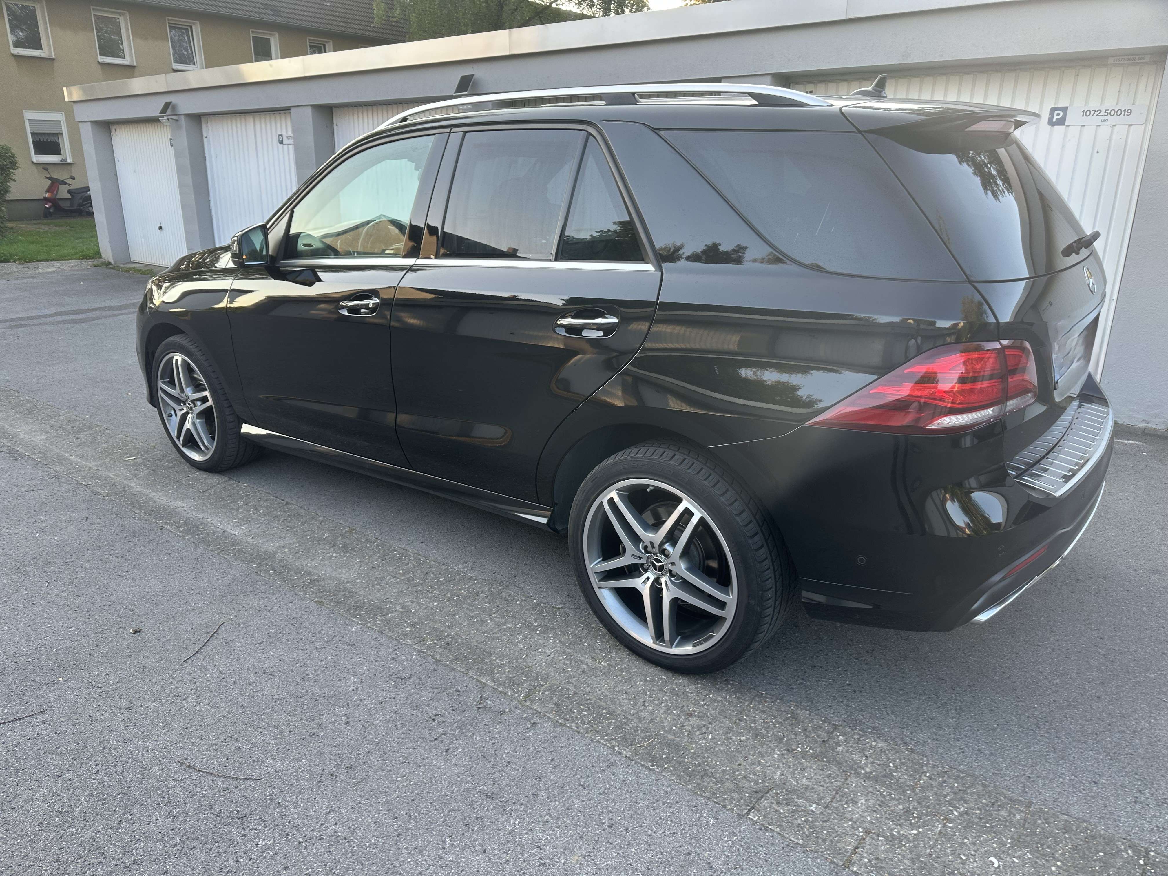Second hand Mercedes Benz Gle-Class 350
