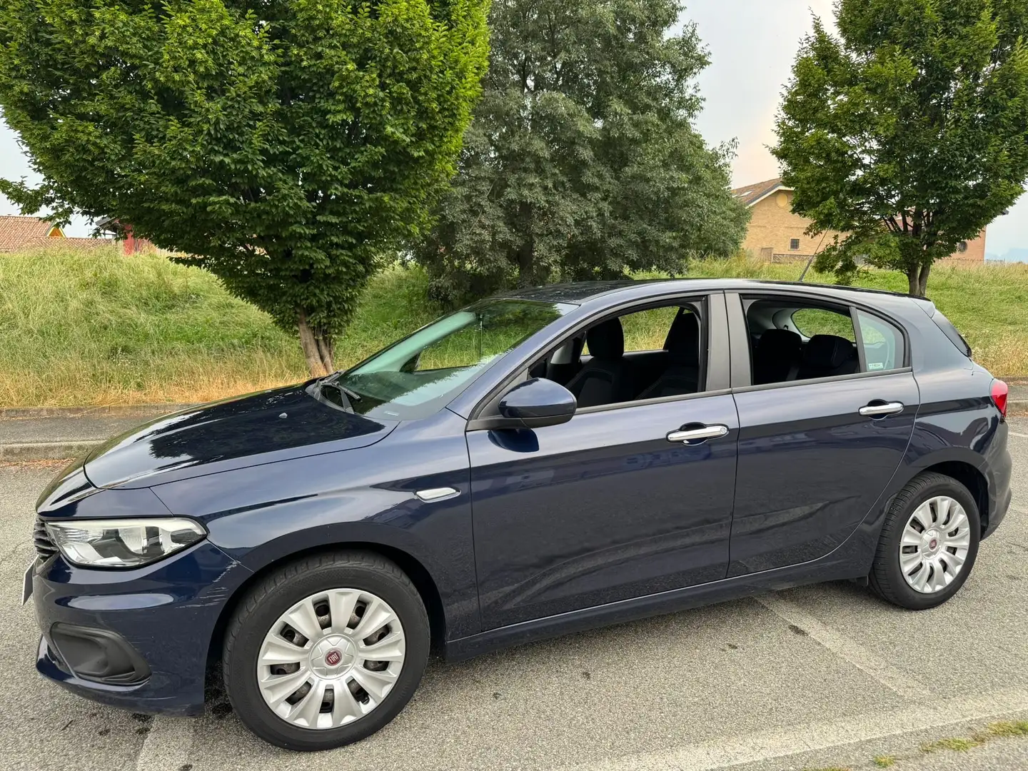 Fiat Tipo Tipo 5 porte II 2016 5p 1.4 Easy 95cv Blu/Azzurro - 1