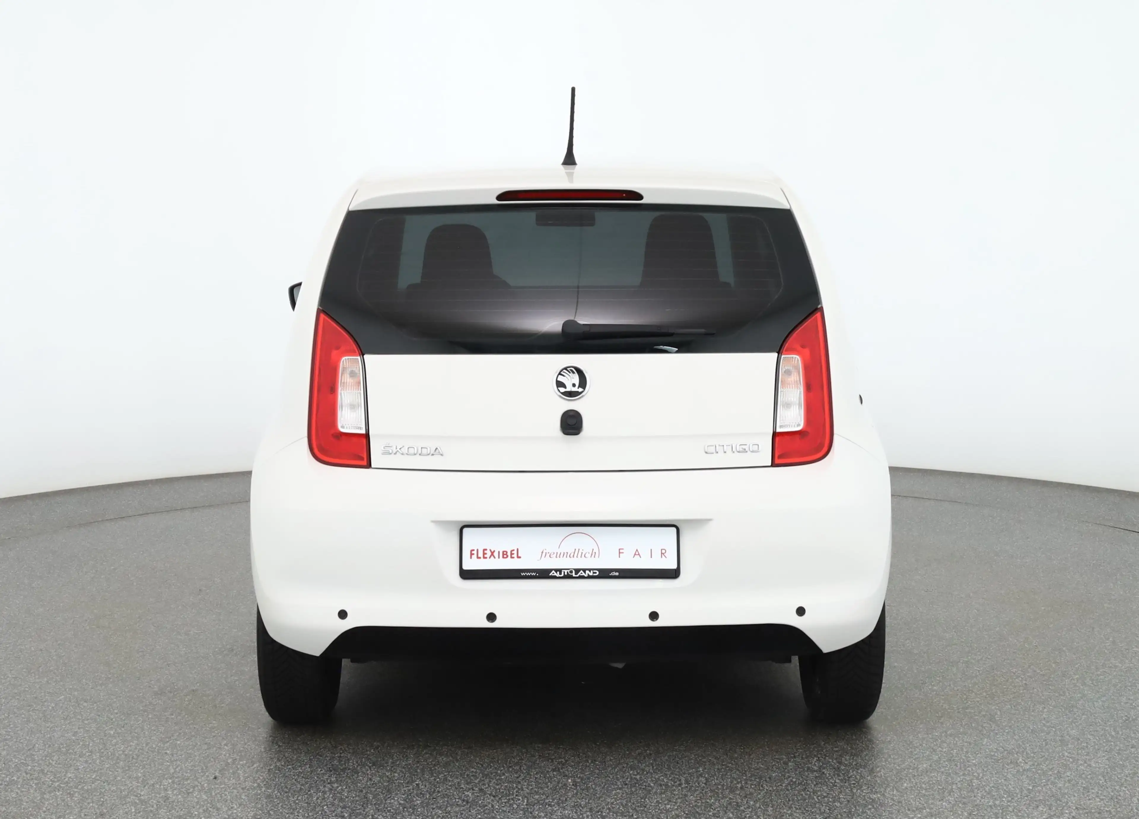 Skoda Citigo 1.0 MPI Active Klima PDC Freisprechanlage — photo 4
