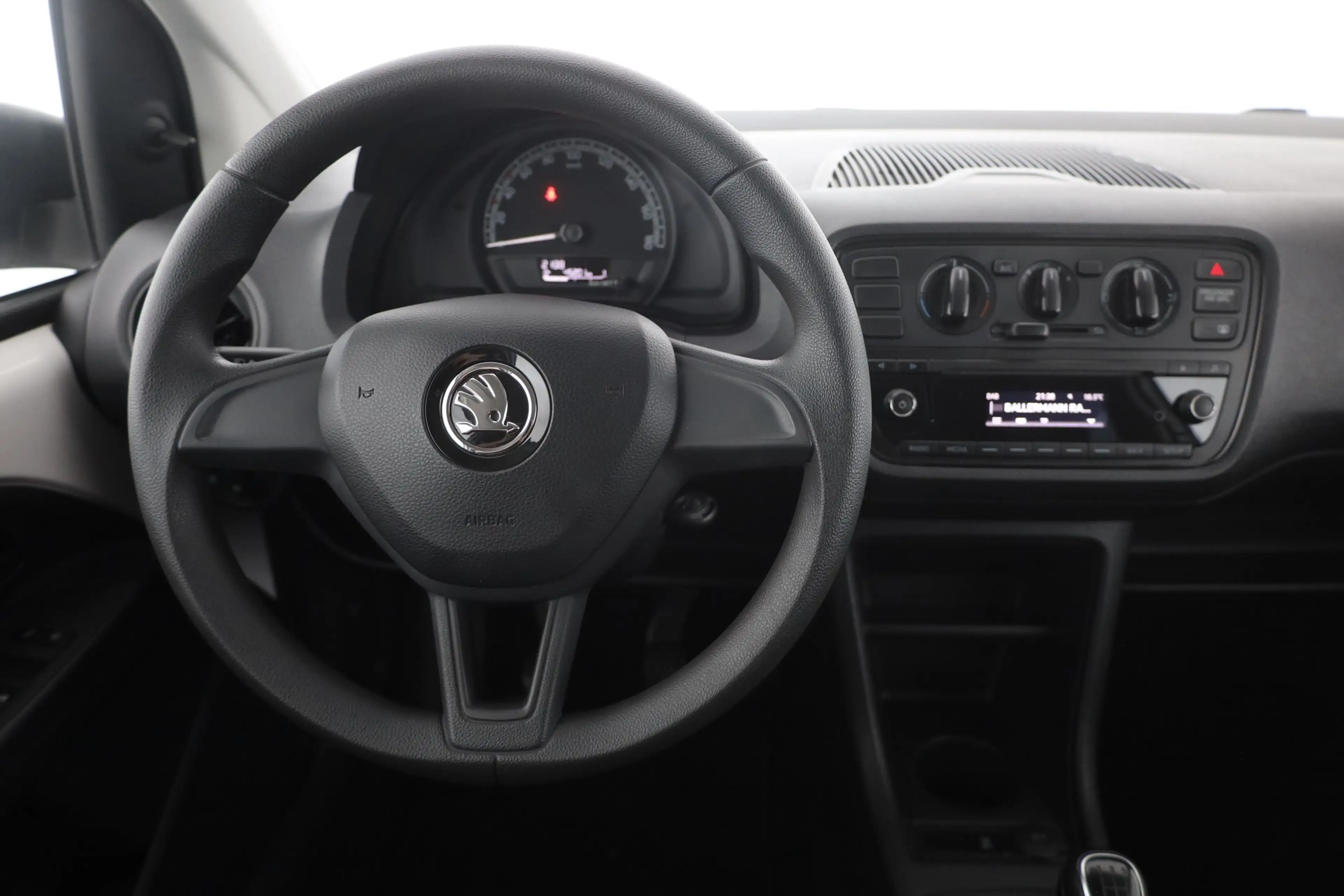 Skoda Citigo 1.0 MPI Active Klima PDC Freisprechanlage — photo 10