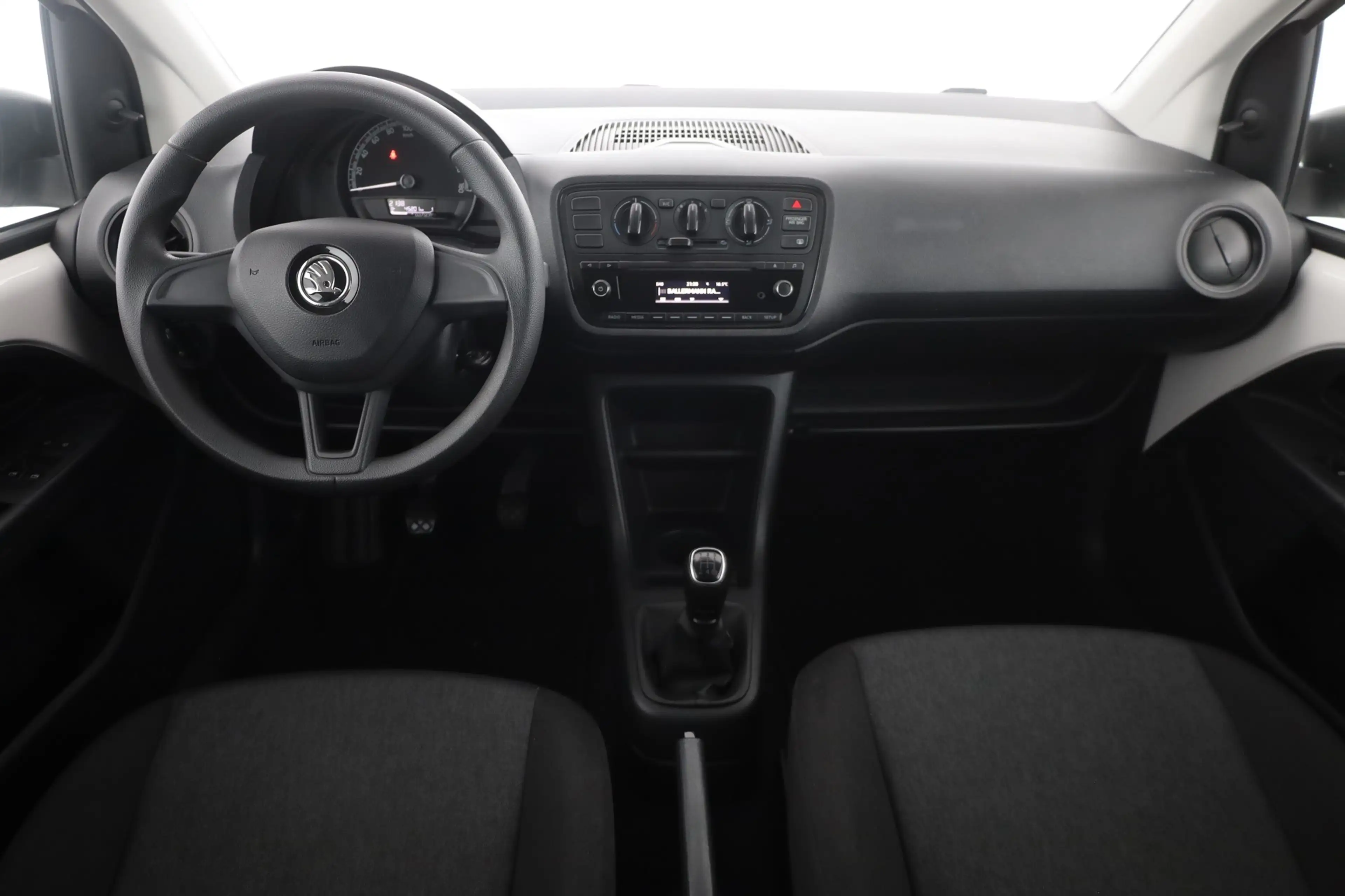 Skoda Citigo 1.0 MPI Active Klima PDC Freisprechanlage — photo 9