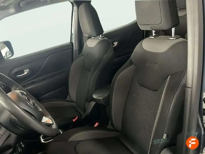 Jeep Renegade 2023, foto 49