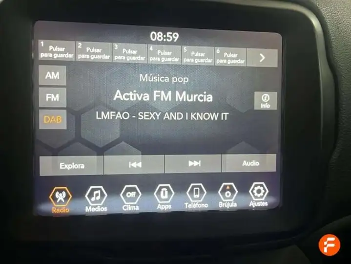 Jeep Renegade 2023, foto 43