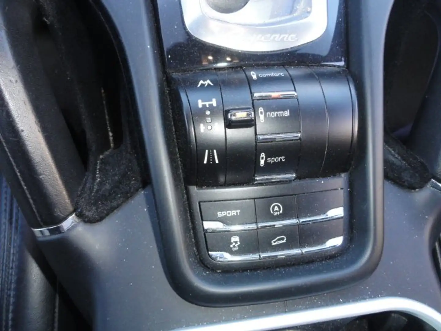 Porsche Cayenne 3.0 V6 tdi Wit - 2