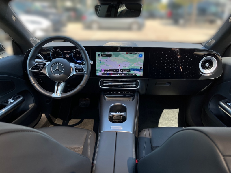 Mercedes-Benz CLA 250 + EQ Adv+*CarPlay*Pano*DISTR*Ambi*KeyGo* — photo 12
