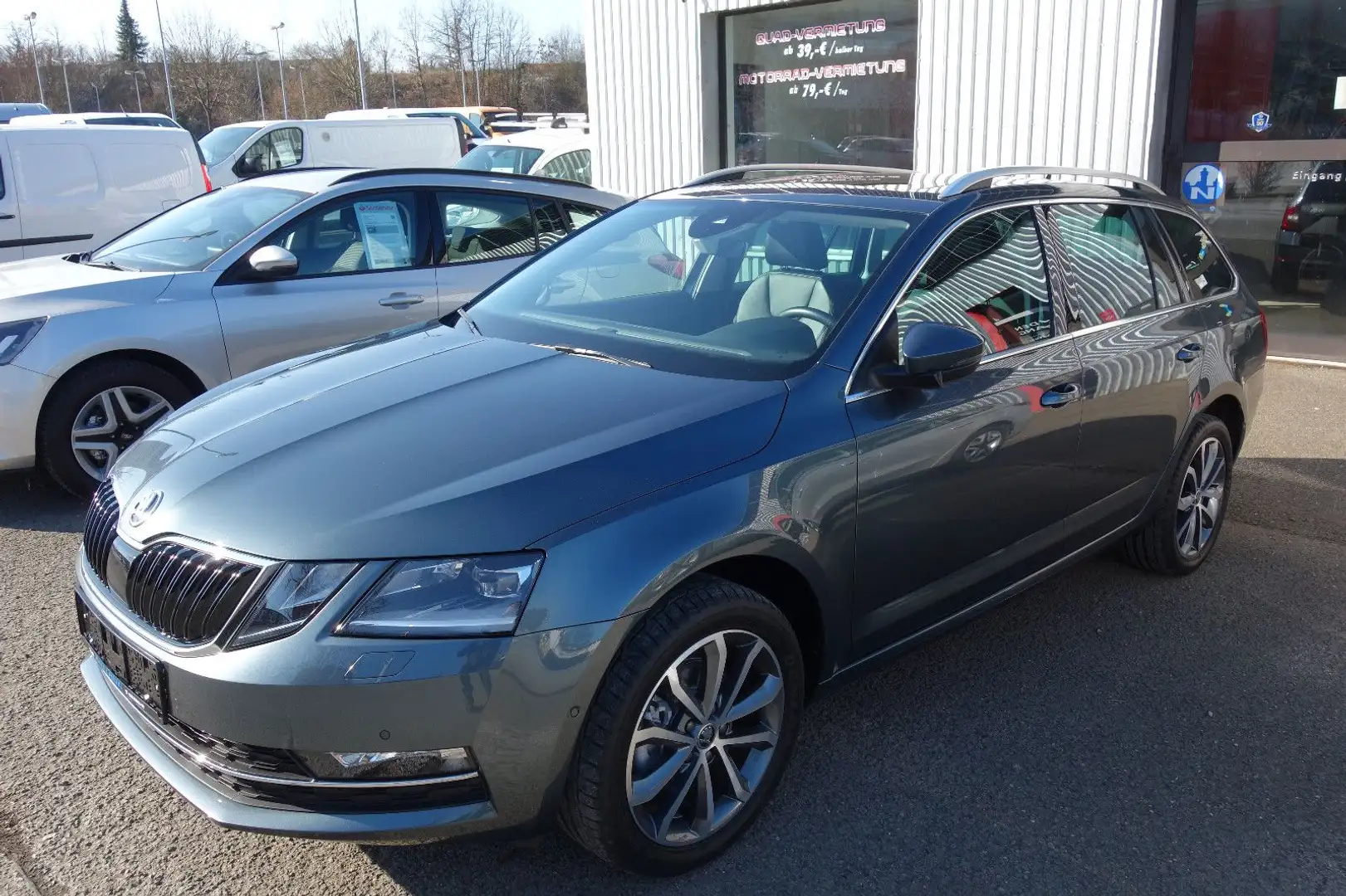 Skoda Octavia Combi Premium Edition 4x4 LED  SH StH Gris - 1