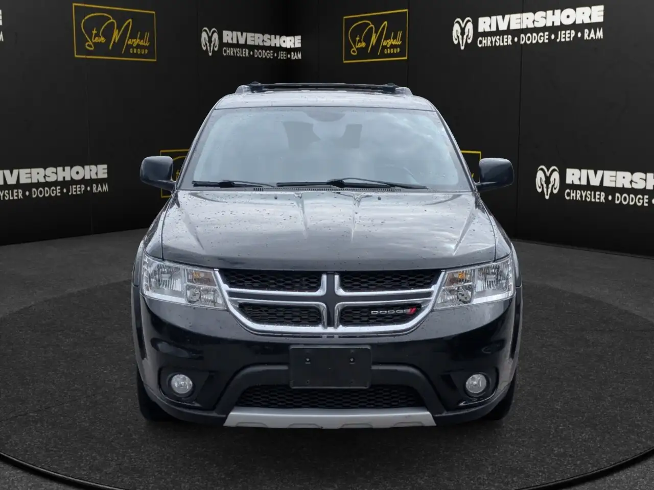 Dodge Journey снимка Dodge Journey