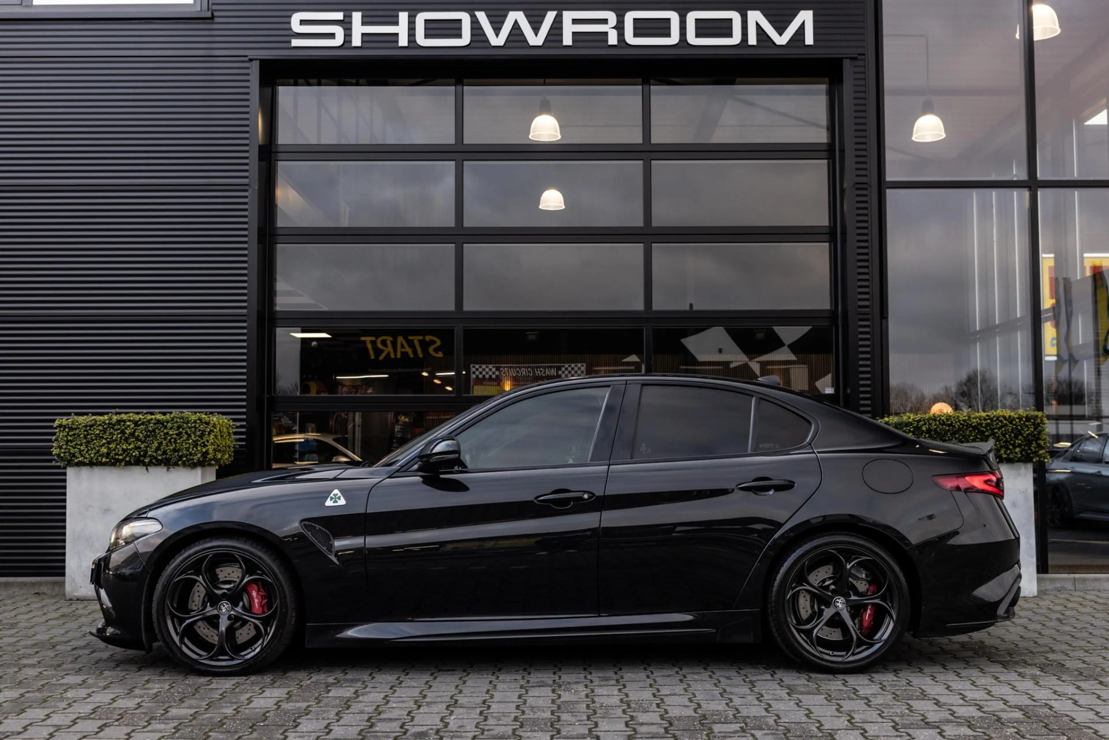 Alfa Romeo Giulia 2.9 V6 Quadrifoglio, 510 PK, Carbon, Camera, Sport — photo 3