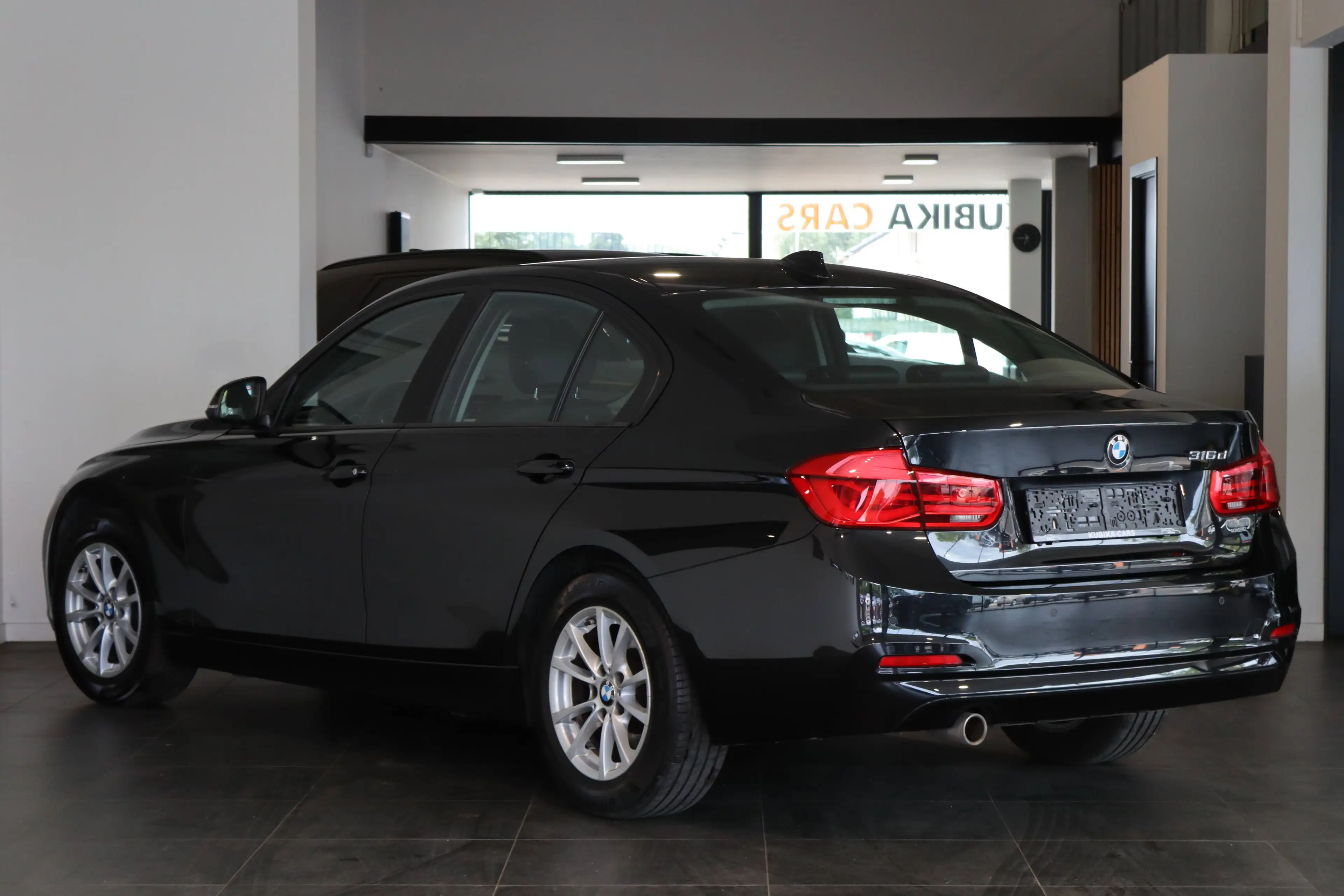 BMW 316 316 d Navi CruiseC Leder Airco Garantie* — photo 3