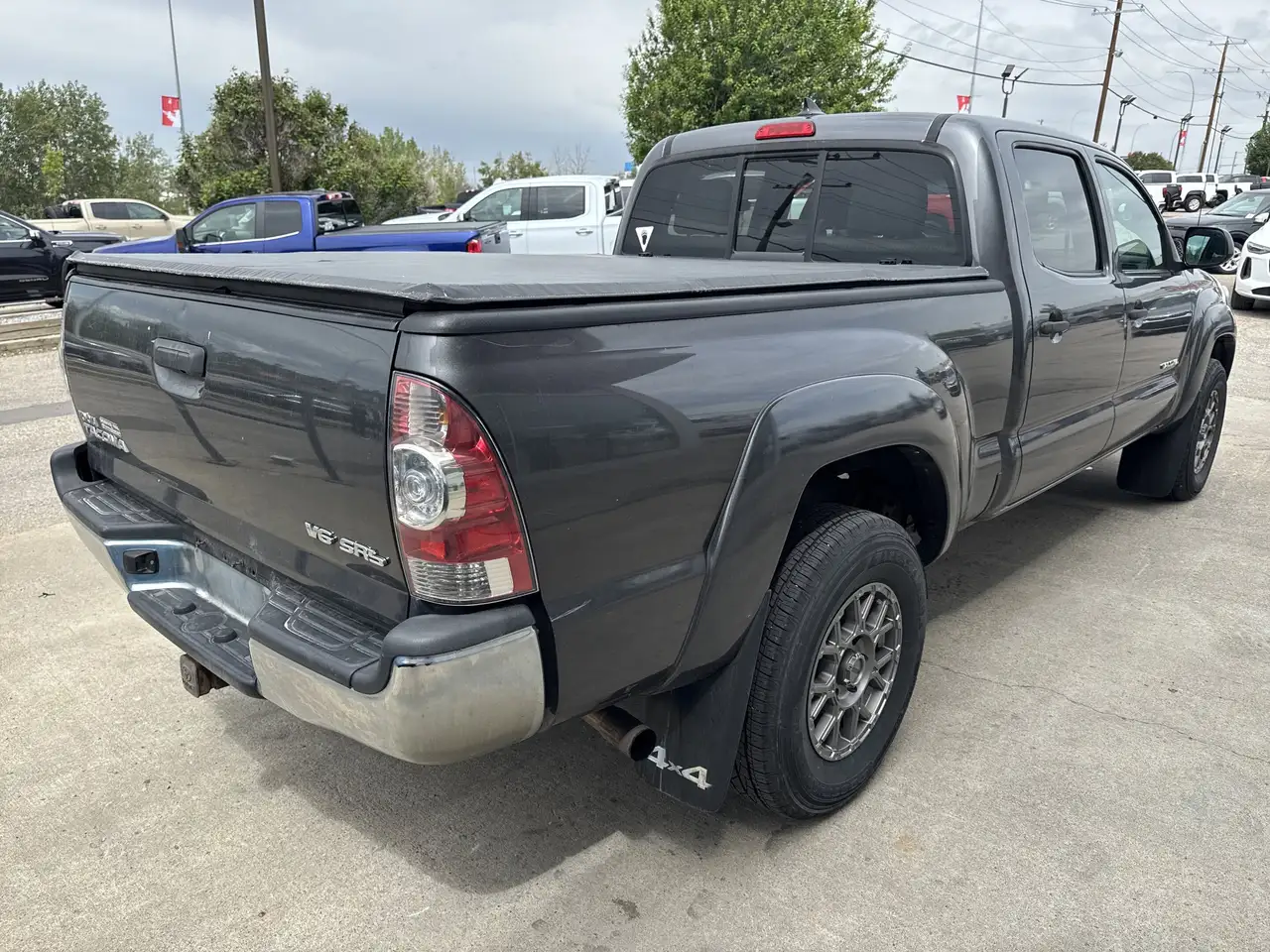 Toyota Tacoma снимка Toyota Tacoma