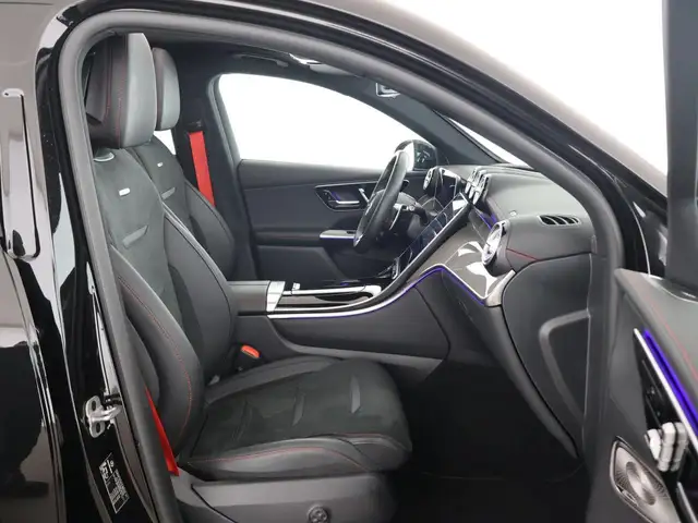 Mercedes-Benz GLC Class view 6