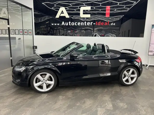 Audi TT view 5