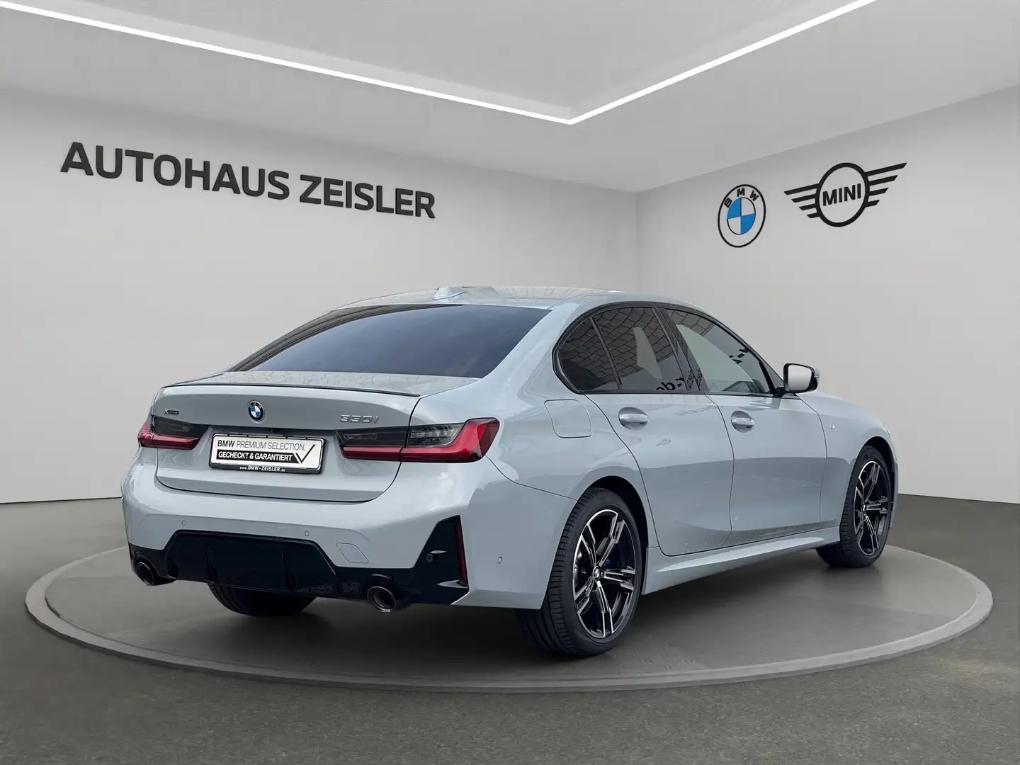 BMW 330 i xDrive Limousine M SPORTPAKET UPE 78.150,-- Grau - 2