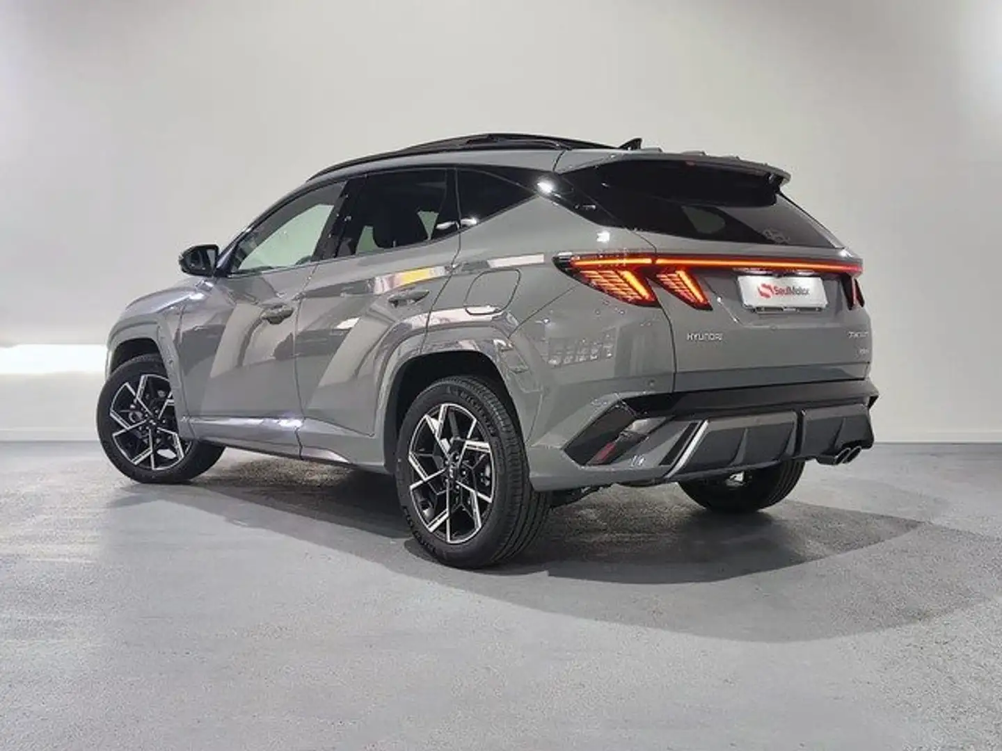 Hyundai TUCSON 1.6 T HEV NLine Style 4x4 AT Gris - 2