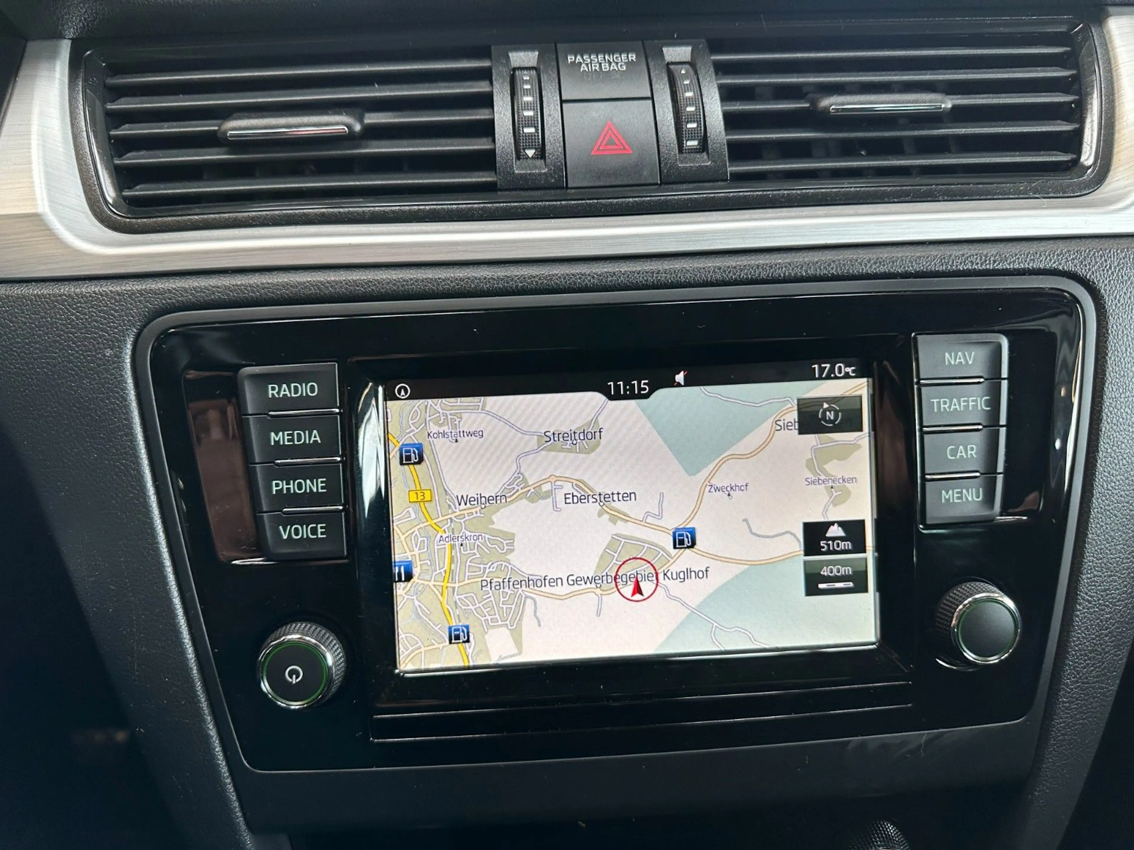 Skoda Rapid/Spaceback *KLIMAAUTO*SZHZ*CARPLAY*NAVI*TEMPO*TÜV09/27 — photo 14
