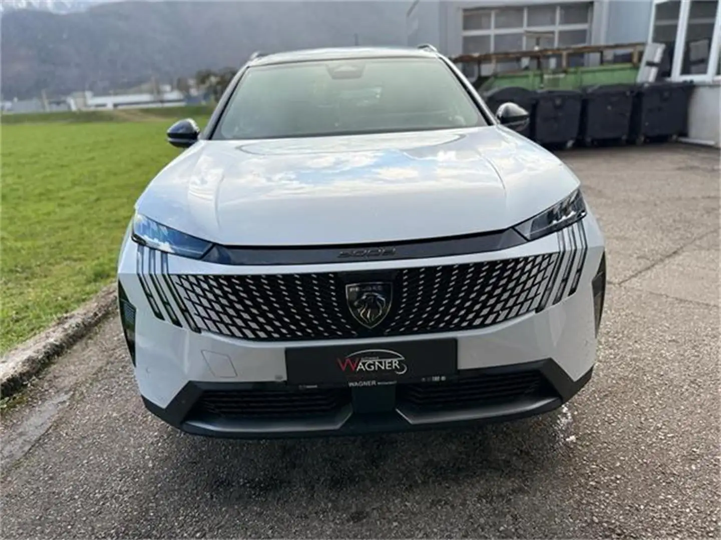 Peugeot 5008 mHEV 136 e-DCS6 GT Aut. Vision&Drive Assist Weiß - 2