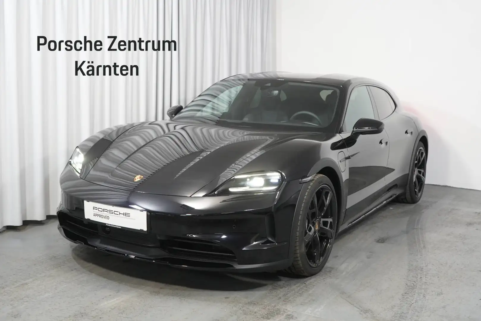 Porsche Taycan 4 Cross Turismo Schwarz - 1