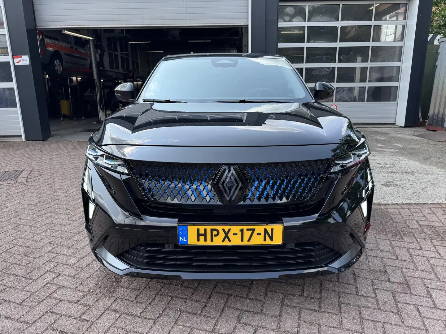 Renault Rafale 1.2 E-Tech full hybrid 200 esprit Alpine Negru - 2