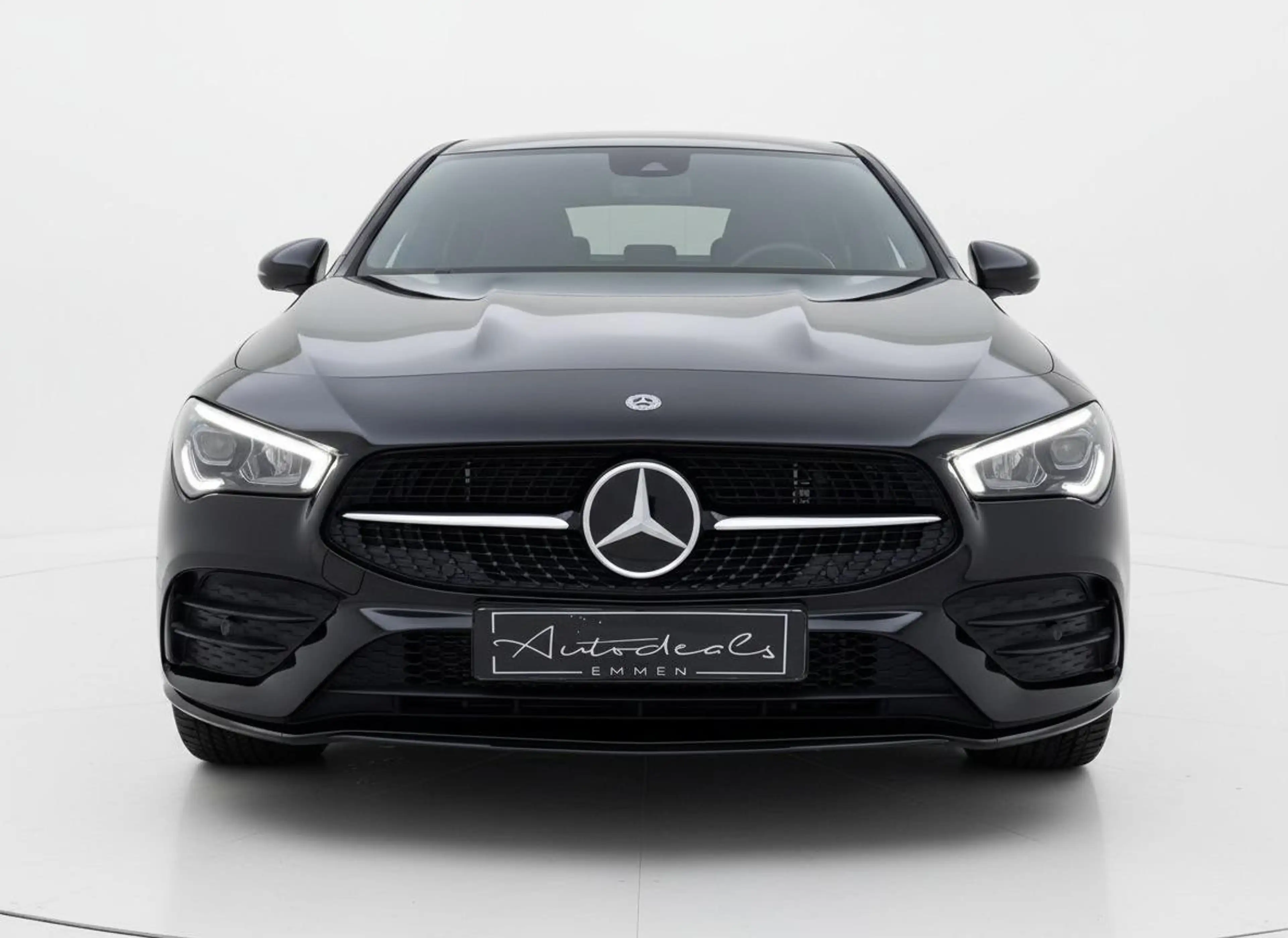 Mercedes-Benz CLA 250 Shooting Brake e AMG Line SFEERVERLICHTING - PDC - — photo 3