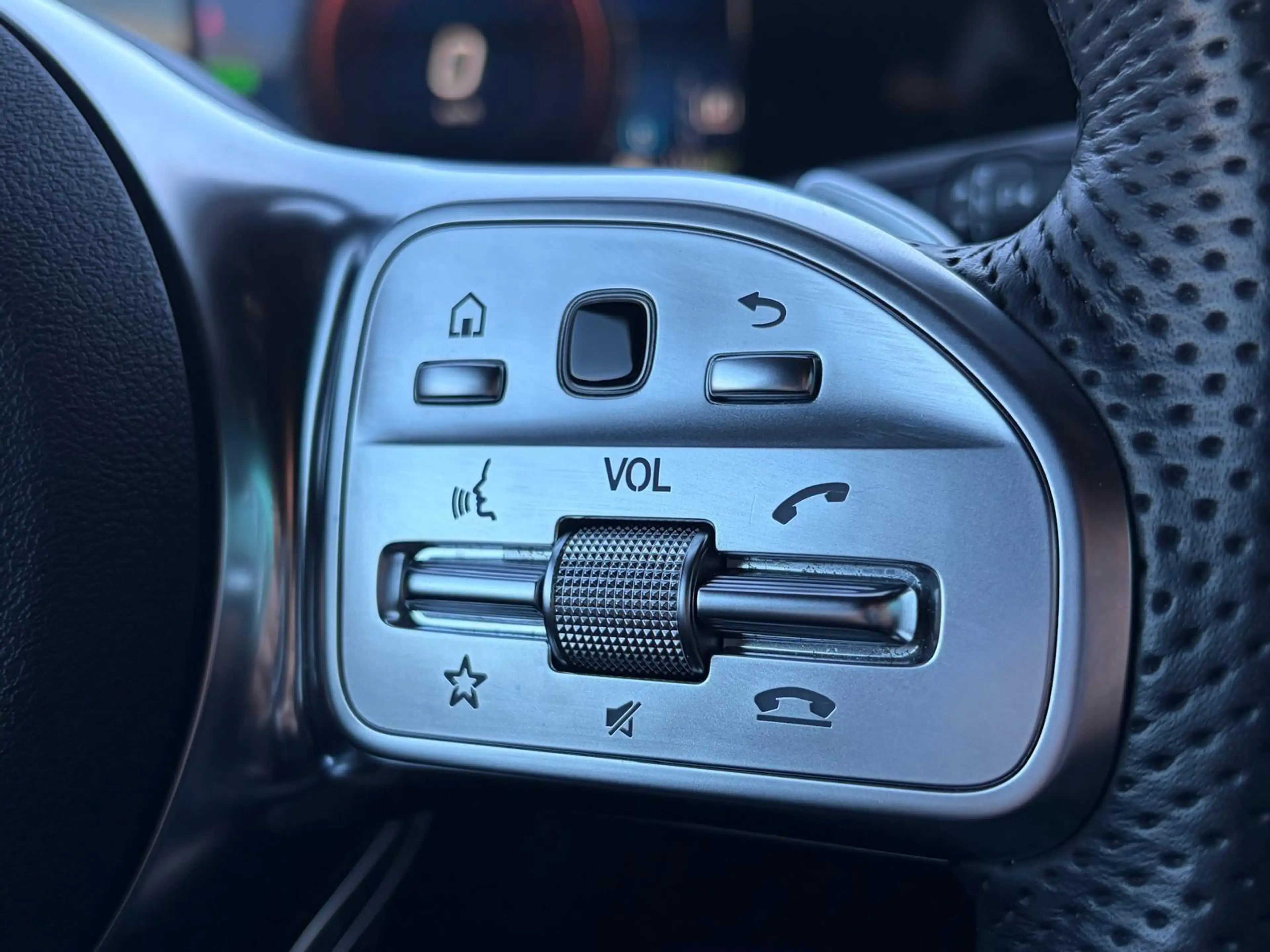 Mercedes-Benz CLA 250 Shooting Brake e AMG Line SFEERVERLICHTING - PDC - — photo 32