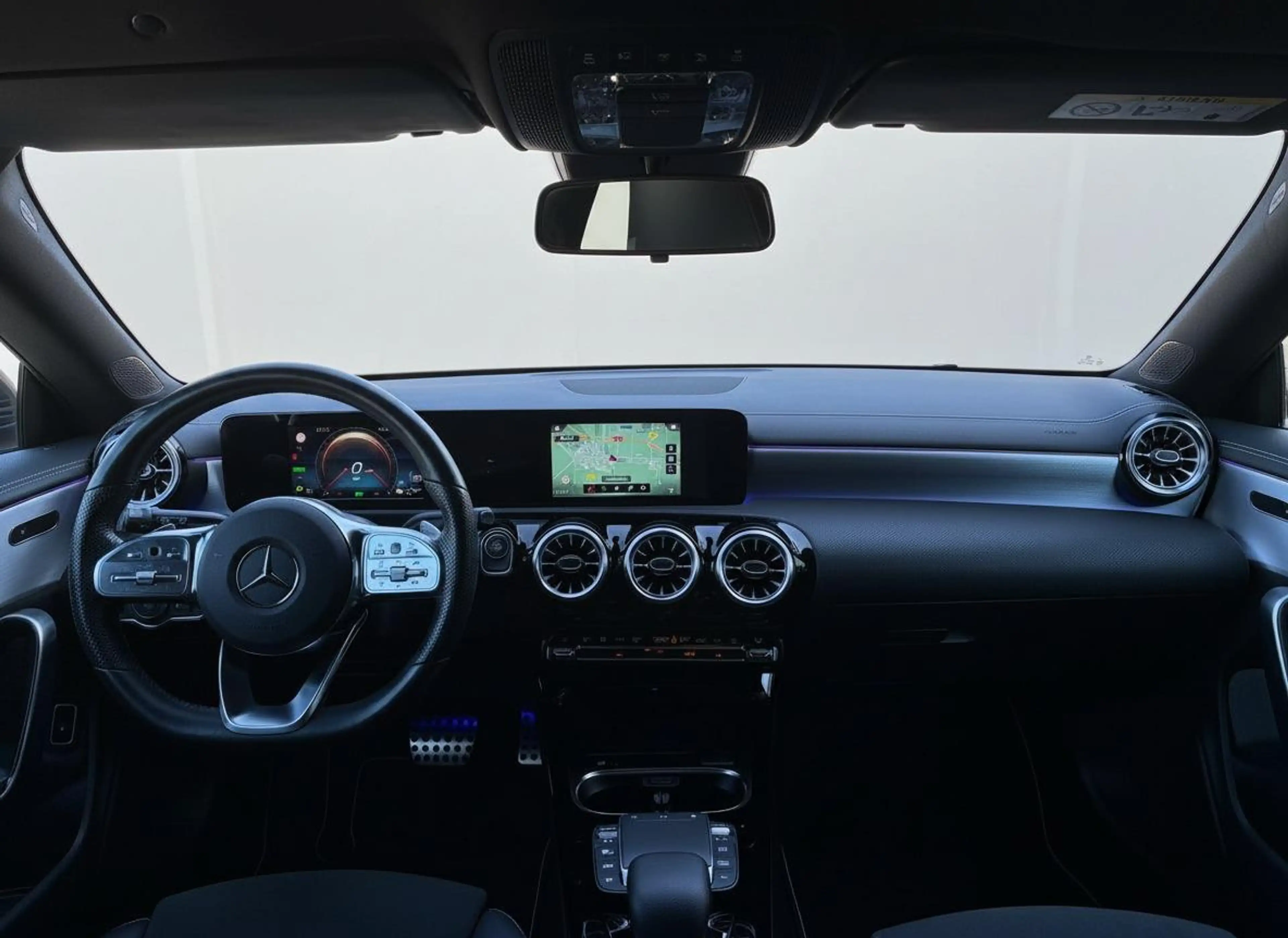 Mercedes-Benz CLA 250 Shooting Brake e AMG Line SFEERVERLICHTING - PDC - — photo 31