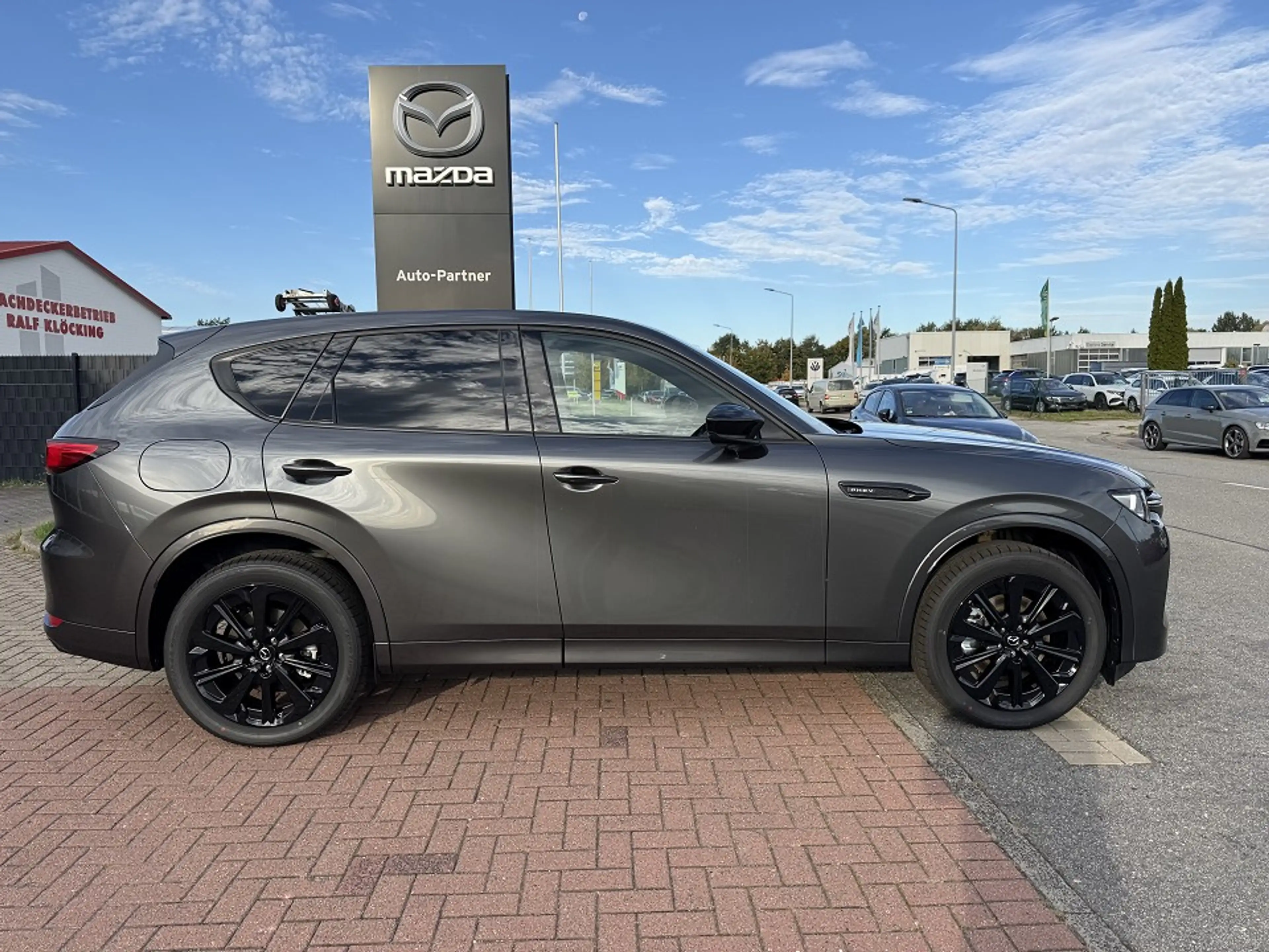 Mazda CX-60 MJ26 2.5L e-SKYACTIV PHEV 327ps Homura Plus BLOP — photo 3