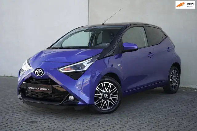 Toyota Aygo 1.0 VVT-i x-clusiv Automaat, Carplay, Key-less!