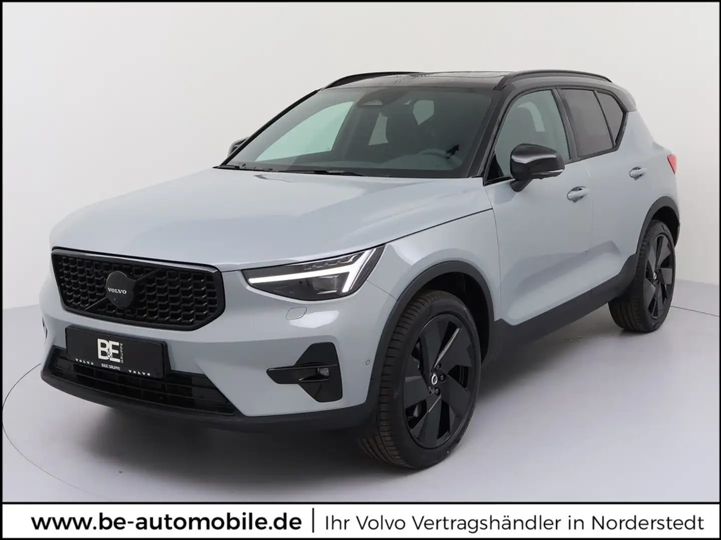 Volvo XC40 B4 Ultra Black Edition *abged.Scheiben*Schiebedach* Серый - 1