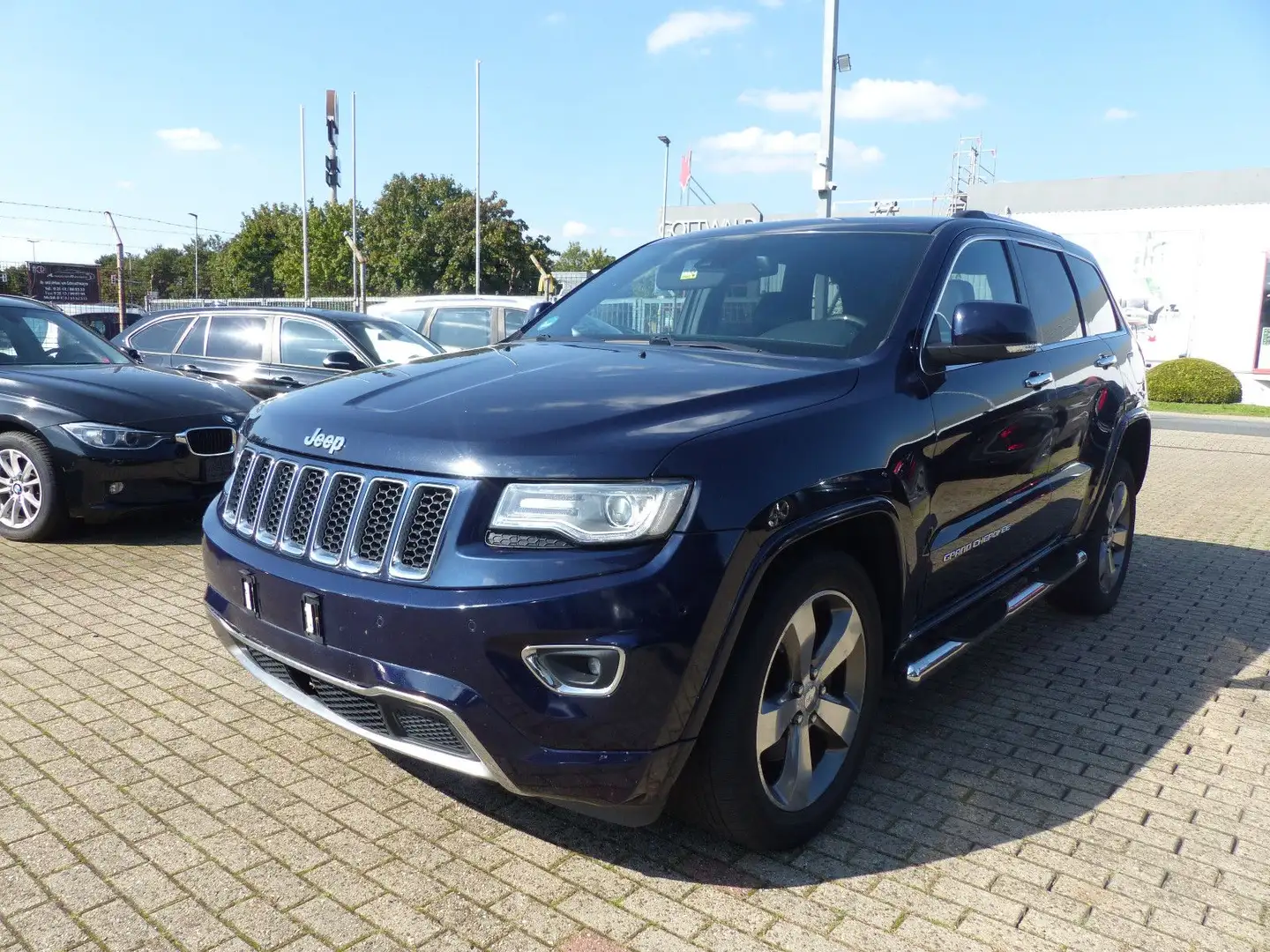 Jeep Grand Cherokee 3.0 CRD Overland Aut. Navi Tüv Blau - 1