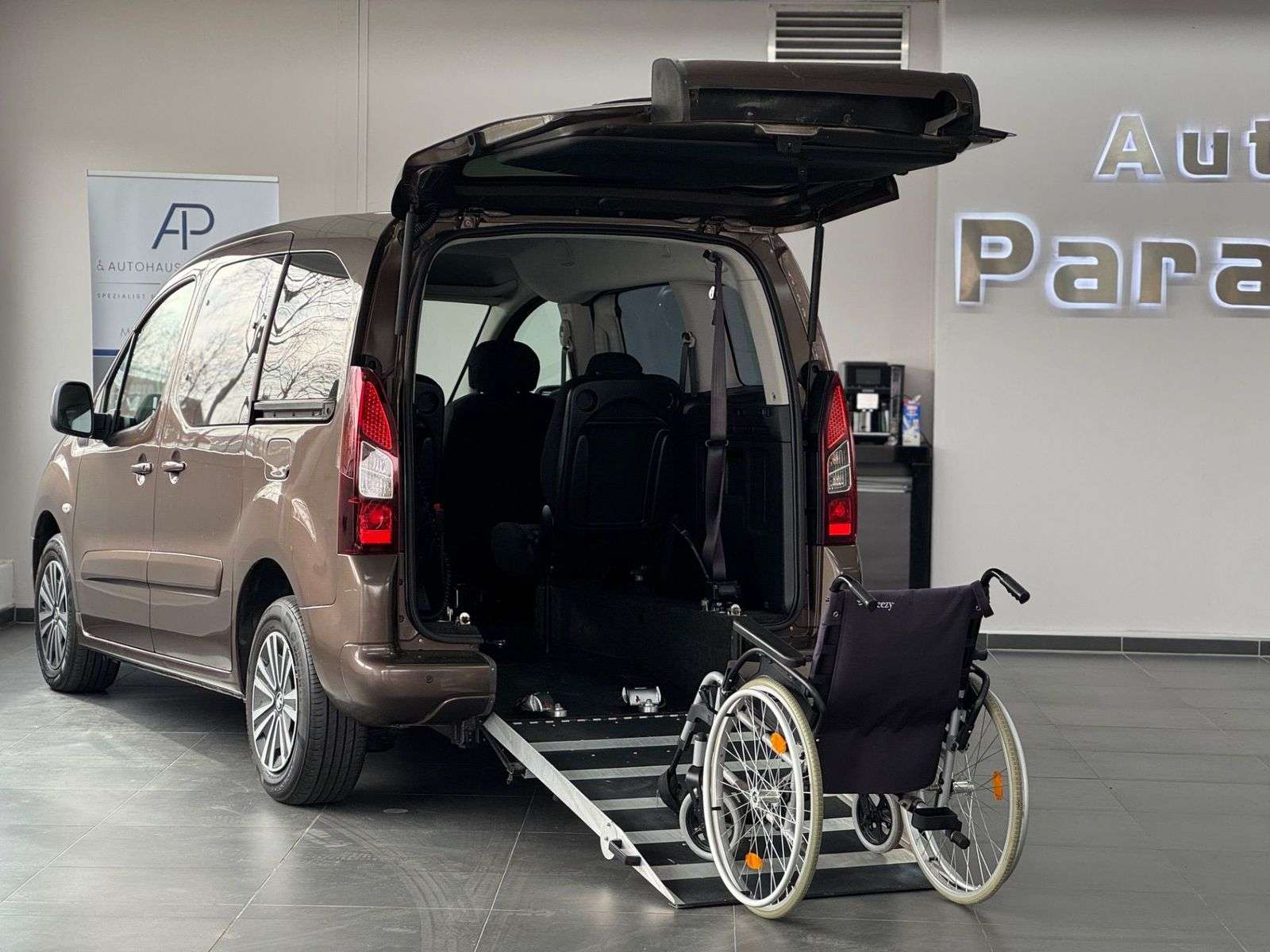 Second hand Peugeot Partner 1.6