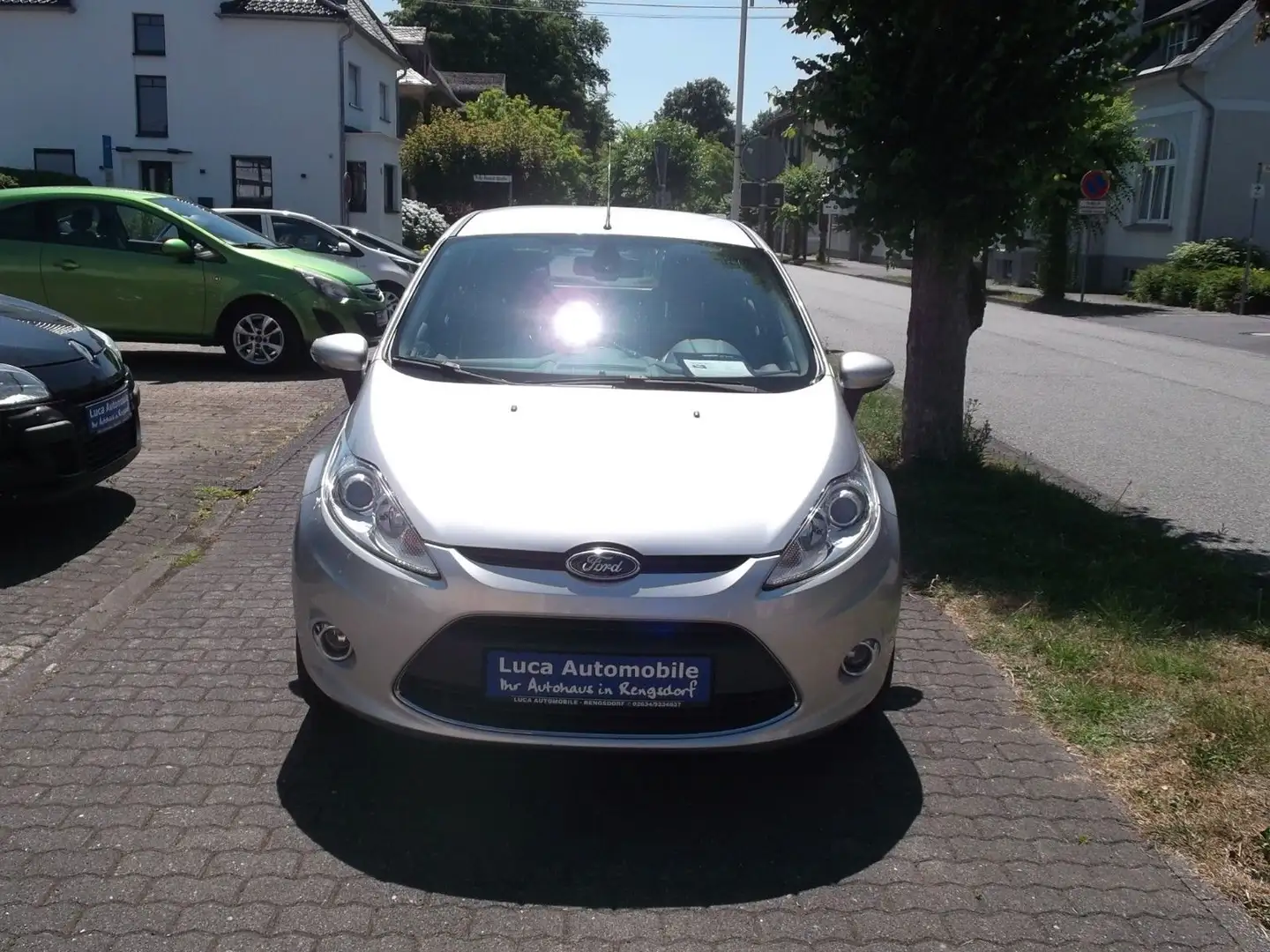 Ford Fiesta Titanium SZ  TÜV NEU Argento - 1