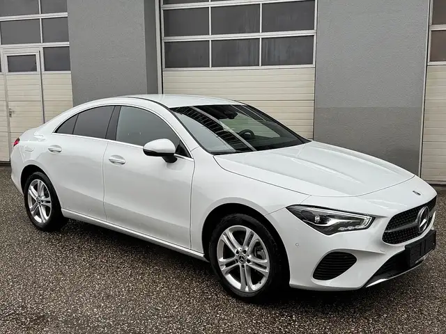 Mercedes-Benz CLA 250 e Coupe PHEV Aut.